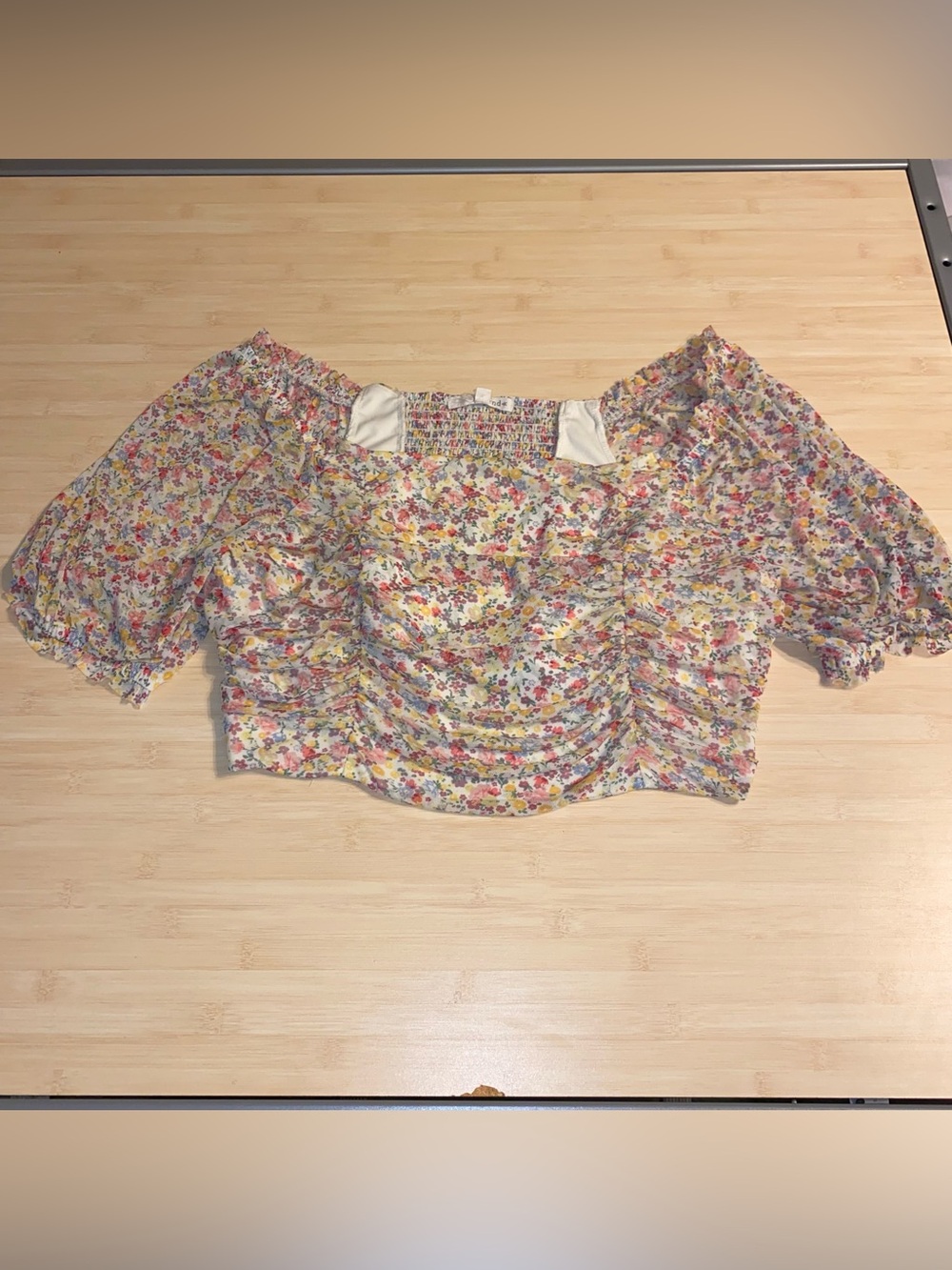 Rewind Floral Puff Sleeve Ruched Smocked Crop Top 1X